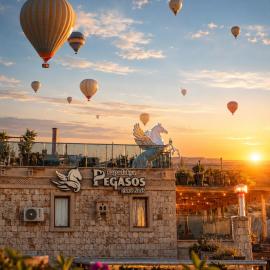 Cappadocia Pegasos Cave Suite Hotel，位于乌奇希萨尔的酒店