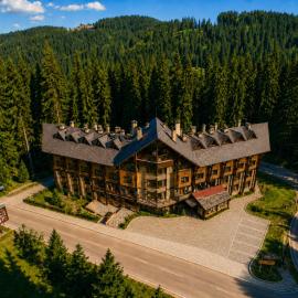 Effect Malina Residence Hotel，位于潘波洛沃的酒店
