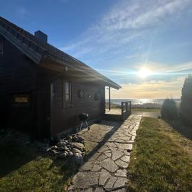 Seaside Cabin，位于Kolga-Aabla的酒店
