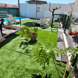 Bright apartment in Almada with shared pool