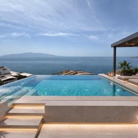 Helia Boutique Hotel - Seaside，位于萨兰达的酒店