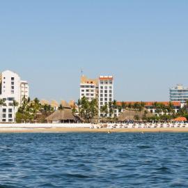 Meliá Puerto Vallarta,位于巴亚尔塔港的酒店