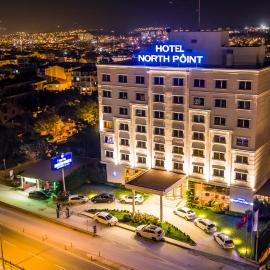 North Point Hotel，位于代尼兹利的酒店