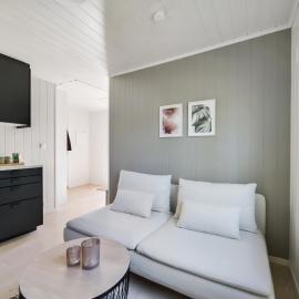 Lys og moderne leilighet i Bø.，位于伯的酒店