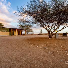 Namib Desert Campsite，位于索利泰尔的酒店