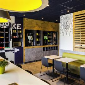 ibis budget Stein Maastricht，位于Stein的酒店