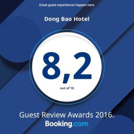 Dong Bao Hotel，位于朱笃的酒店