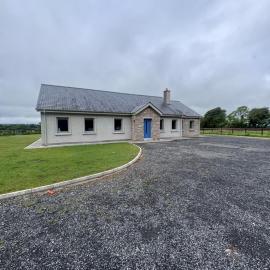 Moate View House，位于Ballymore Eustace的酒店