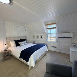 05-Sailing Suite at The Castle Inn，位于奥克拉科克的酒店