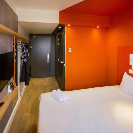 ibis budget Beauvais Aeroport,位于博韦的酒店