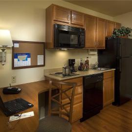 Candlewood Suites Avondale-New Orleans by IHG，位于Avondale的酒店
