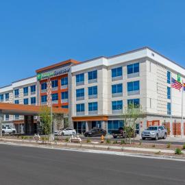 Holiday Inn Express & Suites - Phoenix Dwtn - State Capitol by IHG，位于凤凰城的酒店