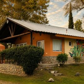 El Tucn Cabin Nature and Tranquility near Salta，位于巴克罗斯的酒店