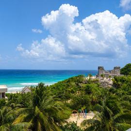 Beachfront Getaway Condo，位于坎昆的酒店
