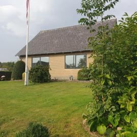 Lovely Holiday Home With Views Of Fields，位于Lebøl的酒店