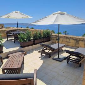 Fort Chambray Island Views，位于艾因西莱姆的酒店