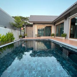 P2 Location pool villa，位于Ban Pak Chong的酒店