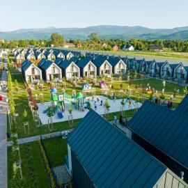 Holiday Park & Resort Cieplice Zdrój，位于耶莱尼亚古拉的酒店