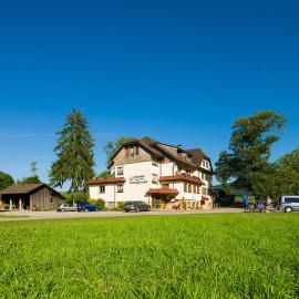 Landgasthof Kinzigstrand，位于比伯拉赫的酒店