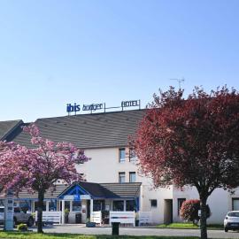 Hotel ibis Budget Laval，位于Bonchamp-lès-Laval的酒店