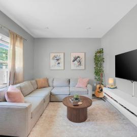 Jersey Haven NYC Next Door - Single car FREE PARKING，位于Fairview的酒店