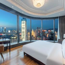 Roosevelt Service Apartment Chongqing Jiefangbei Pedestrian Street Hongyadong Branch，位于重庆的酒店