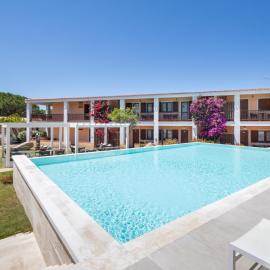 Hotiday Punta Sardegna，位于帕劳的酒店