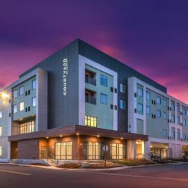 Courtyard by Marriott Eugene Downtown，位于尤金的酒店