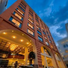 Grand Mostafa Hotel，位于巴纳内拉斯的酒店