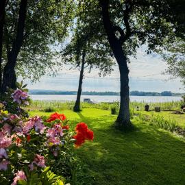 Levrasjön Lake House Private Pier，位于Bromölla的酒店