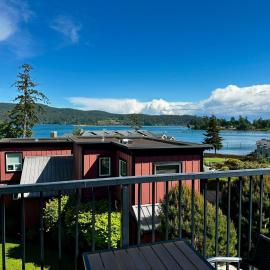 Ocean View Townhome - Sooke Harbour Marina