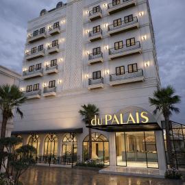 du PALAIS Hotel，位于Sultan Thaha Airport的酒店