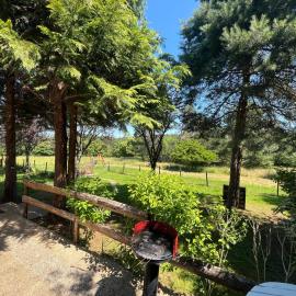Gîte indépendant 4 à 8 personnes，位于胡菲涅克的酒店