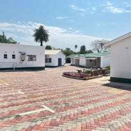 Cumberland Guest Lodge,位于布拉瓦约的酒店