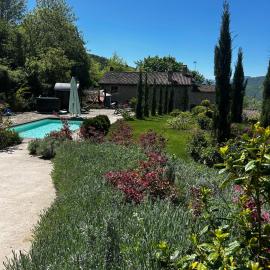 B&B Borgo Scola Paradise View，位于Vimignano的酒店