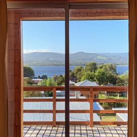 Cabañas Lago Huillinco，位于琼奇的酒店