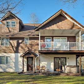 Mountain Villa- game room - hot-tub - firepit - swimming pool，位于亨特的酒店