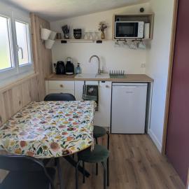 Logement chaleureux à 4km du circuit des 24h du Mans，位于阿纳齐的酒店