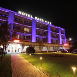 Hotel Parc，位于克拉约瓦的酒店