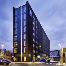 ibis Budget Terminal 2 Manchester Airport by Accor，位于Manchester Airport的酒店