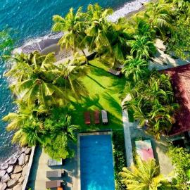 1000 Dream Bungalow，位于罗威那的酒店