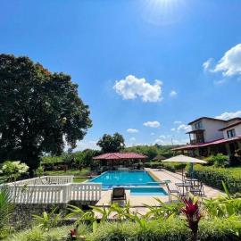 Hotel Campestre Jardín Cafetero - Quindio，位于亚美尼亚的酒店
