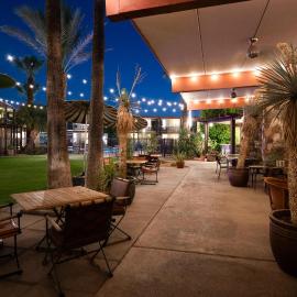 Papago Scottsdale by Reside, Trademark Collection by Wyndham,位于斯科茨的酒店