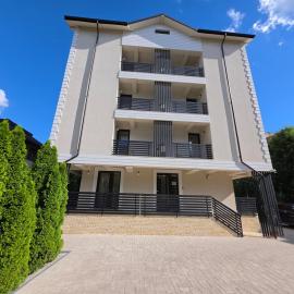 Jolie Boutique Hotel，位于克拉约瓦的酒店