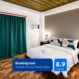 RedDoorz @ LQJ Hotel Old Buswang Kalibo,位于卡利博的酒店