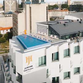 Jupiter Porto Hotel - Rooftop & Spa，位于波尔图的酒店