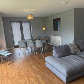 Cottage Sleeps 8 - Garden Bbq Pet-Friendly