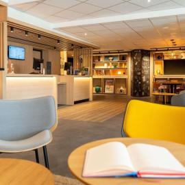 ibis Loriol Le Pouzin