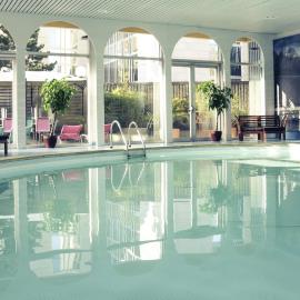 Mercure Paris Velizy，位于韦利济·维拉库布莱的酒店