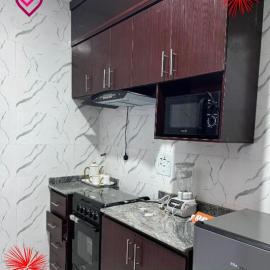 Britney Luxury Apartment,位于Irete的酒店